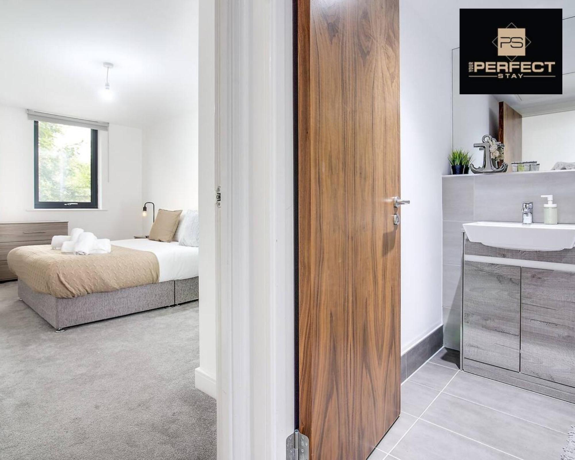 Luxe Modern Apartment By Your Perfect Stay Short Lets Бирмингам Екстериор снимка