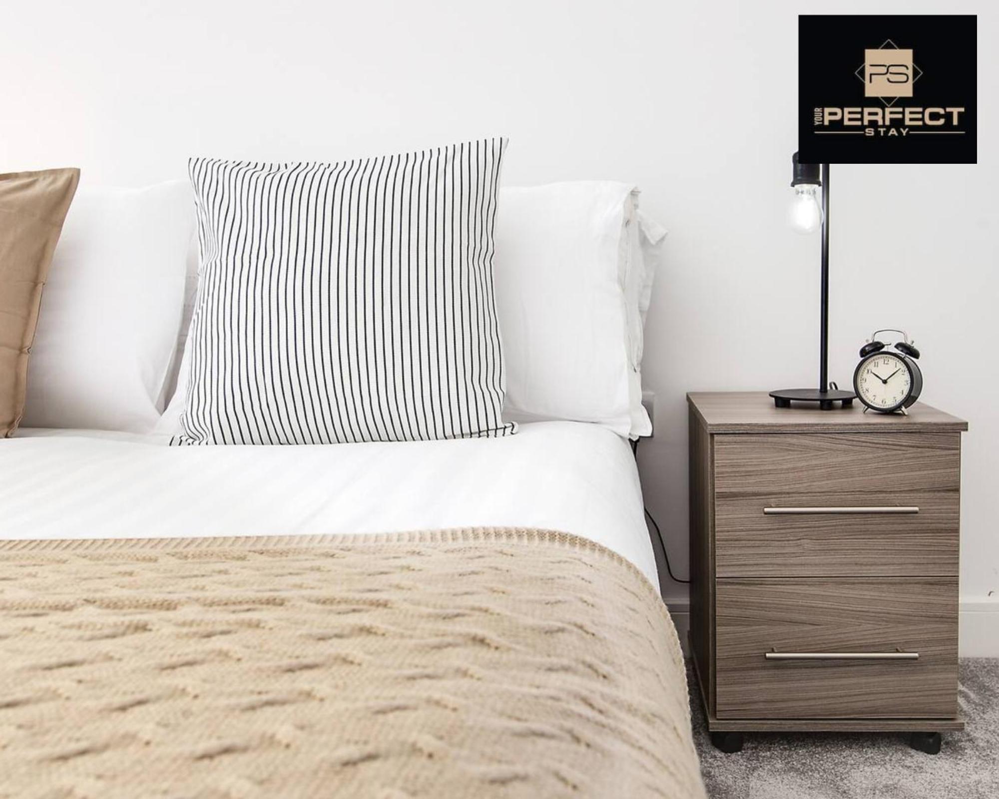 Luxe Modern Apartment By Your Perfect Stay Short Lets Бирмингам Екстериор снимка