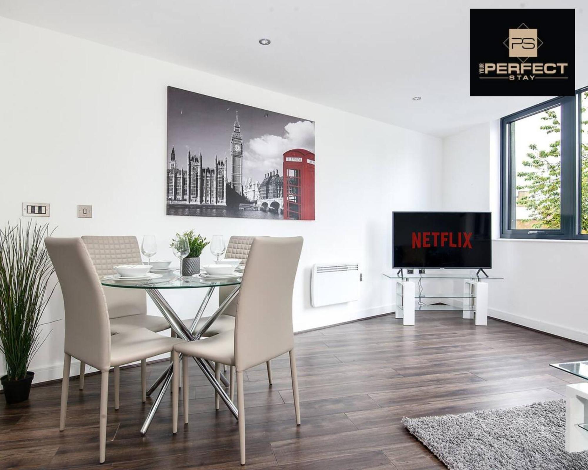 Luxe Modern Apartment By Your Perfect Stay Short Lets Бирмингам Екстериор снимка